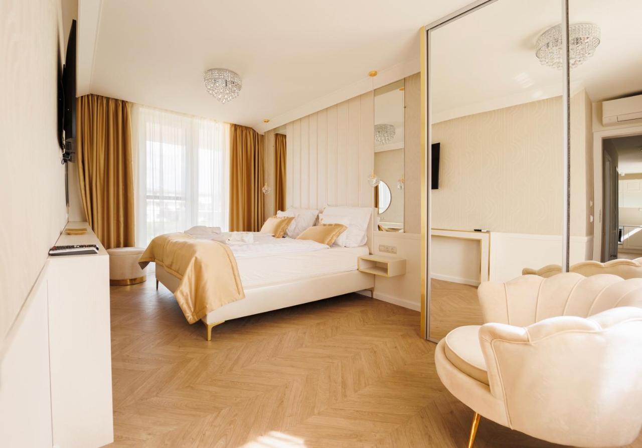 Gold Wave Apartments Siofok Exterior photo